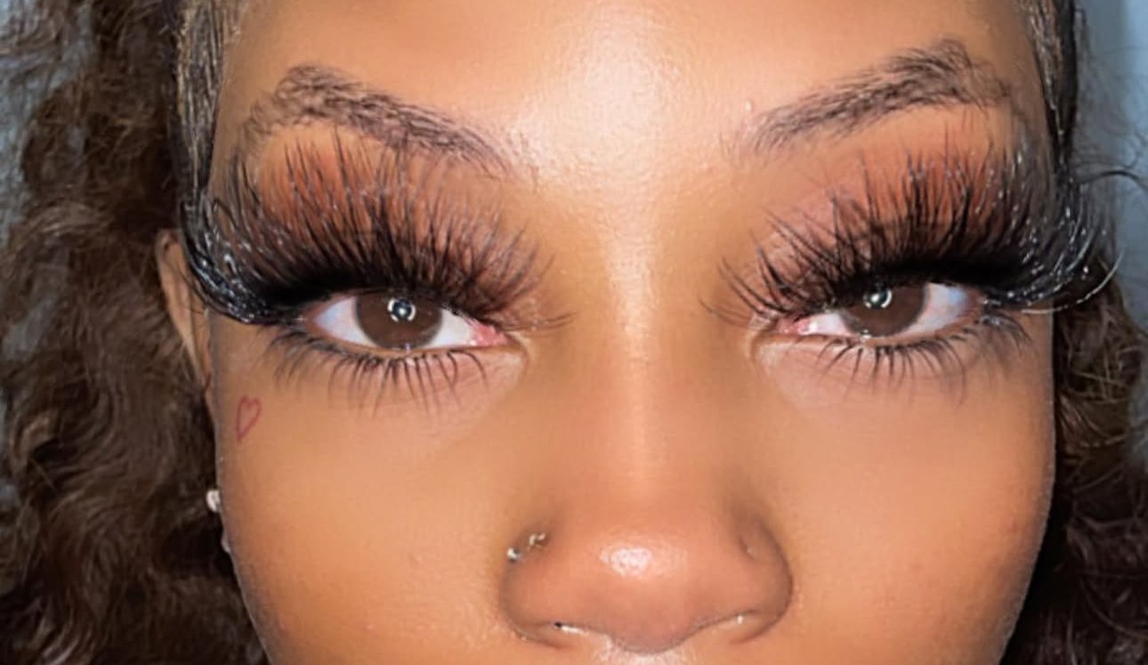 Barbie lux volume lash extensions - hallandale beach FL