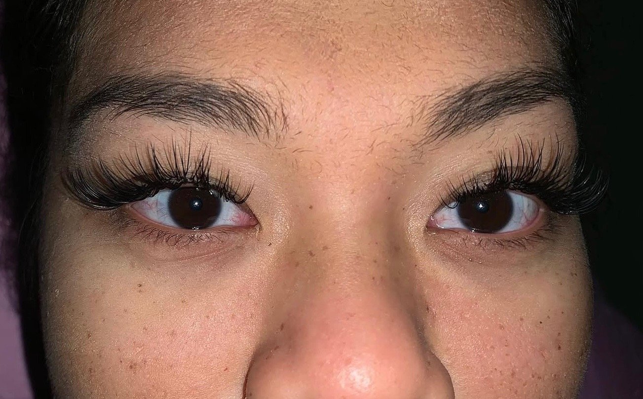 natural lash extensions - hallandale beach FL